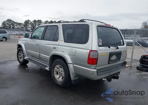 2000 Toyota 4Runner Limited V6 z USA, uszkodzony, nr VIN JT3GN87RXY0155352